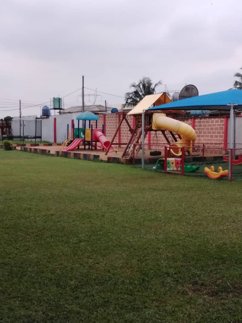  Playground 
